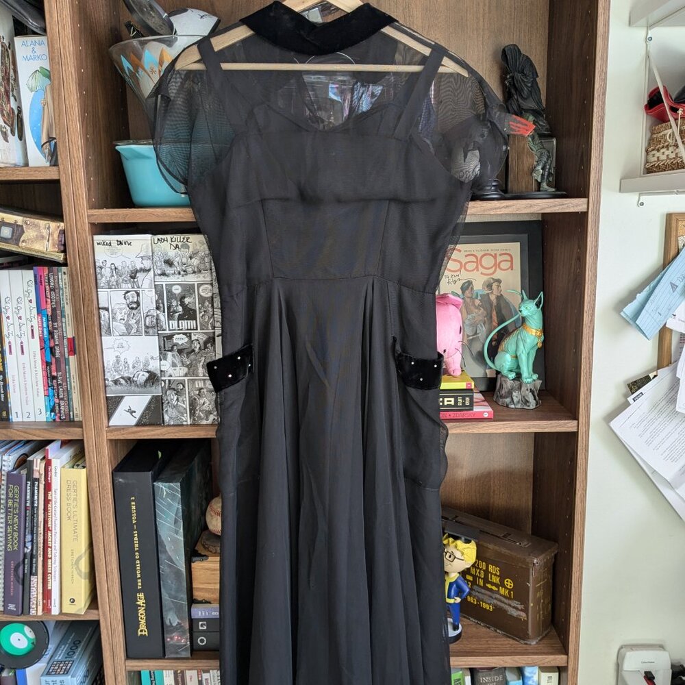 vintage 1950s party dress - Picture 2 of 9